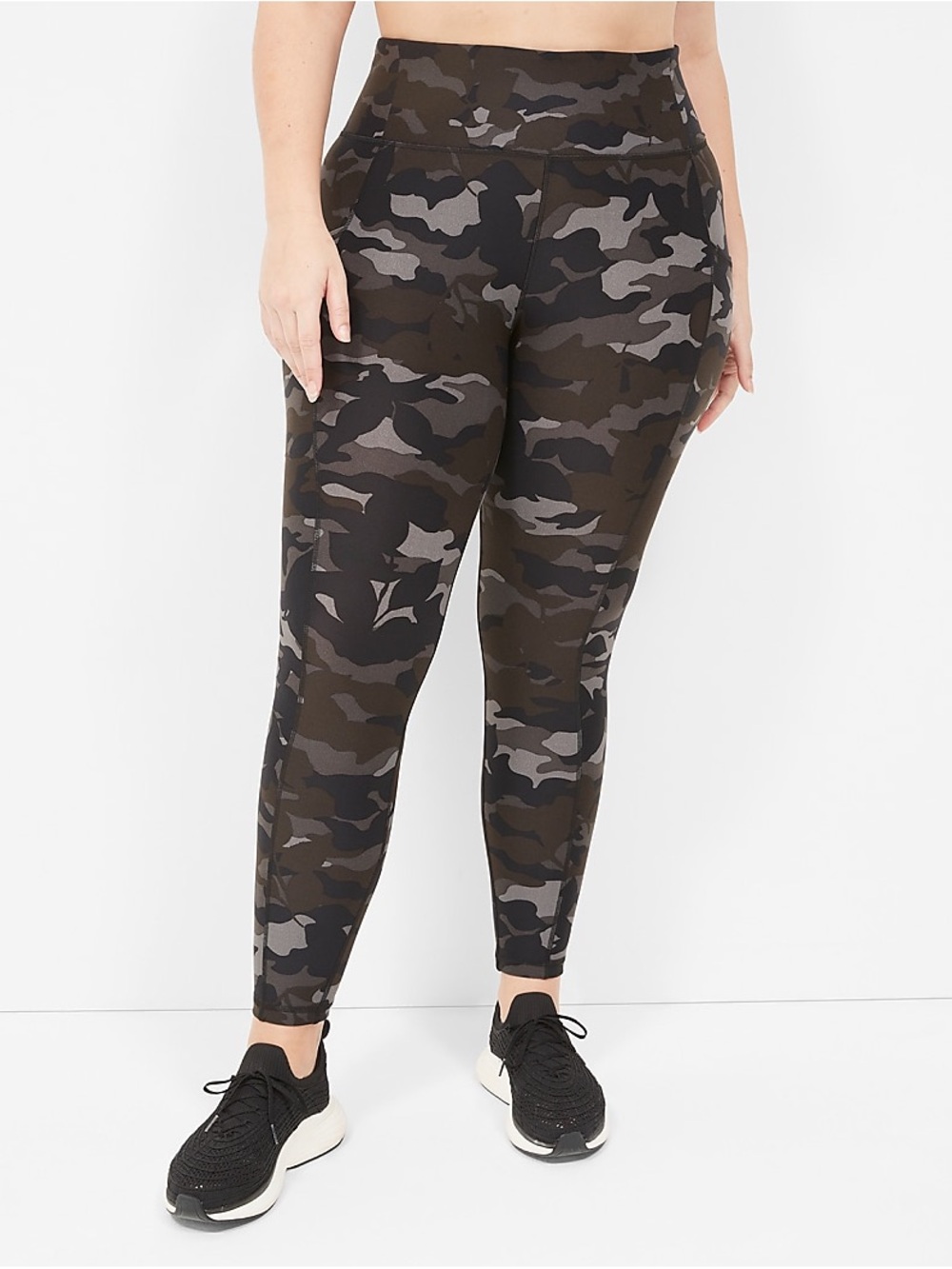LIVI Wicking Active 7/8 Legging - Camo
